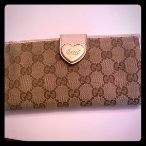 Gucci wallet